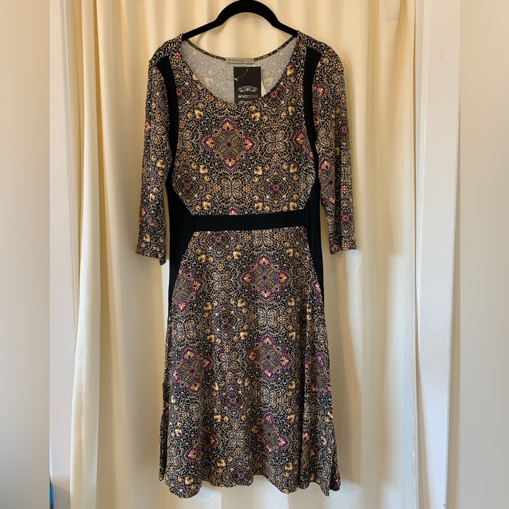 NWT Ervadoce Print Dress, Size Medium, Professional and Stylish